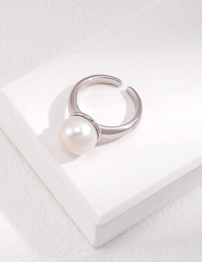 18K Gold Vermeil Lustrous Pearl Adjustable Ring